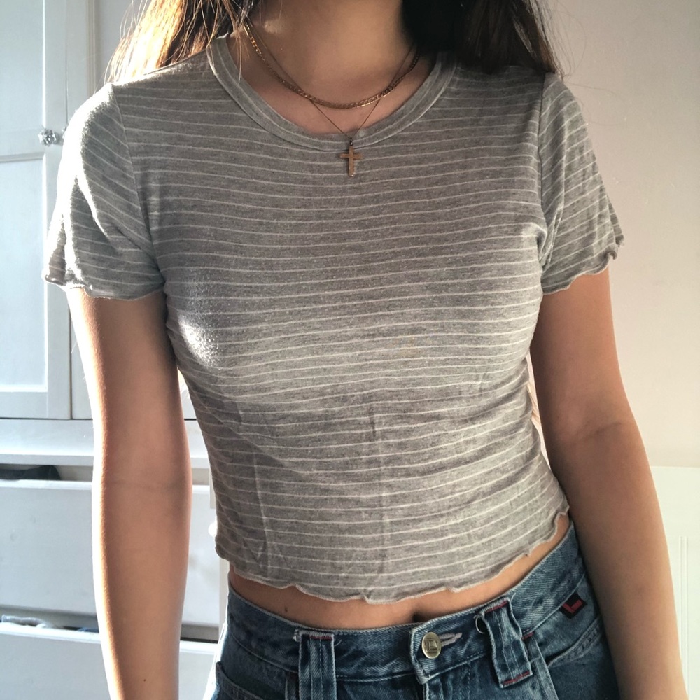 grey white striped lettuce hem edge tee - Picture 1 of 3